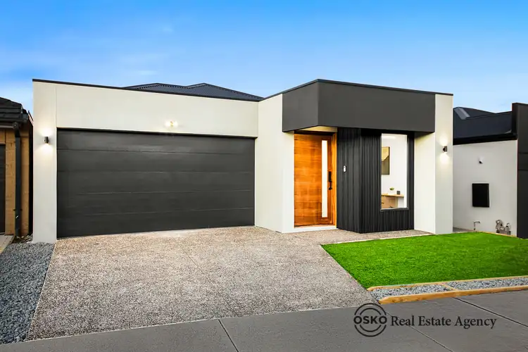 75 Castello Drive, Deanside VIC 3336