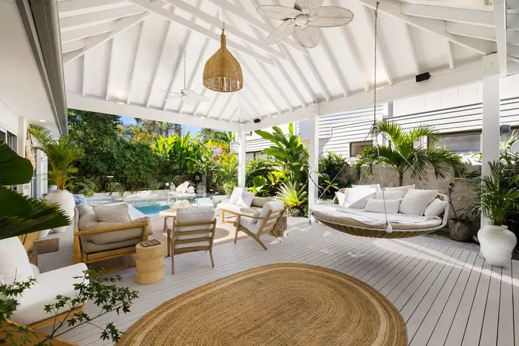 21 Norfolk Avenue, Surfers Paradise QLD 4217