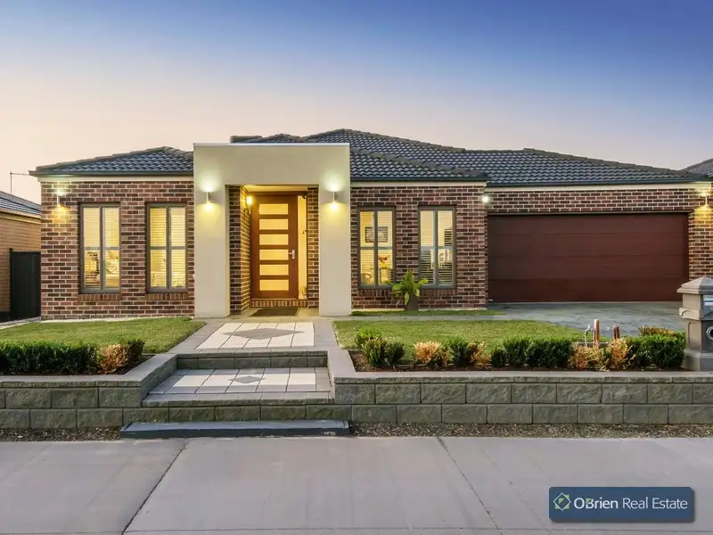 Main view of Homely house listing, 6 Blackberry Alley, Cranbourne North VIC 3977