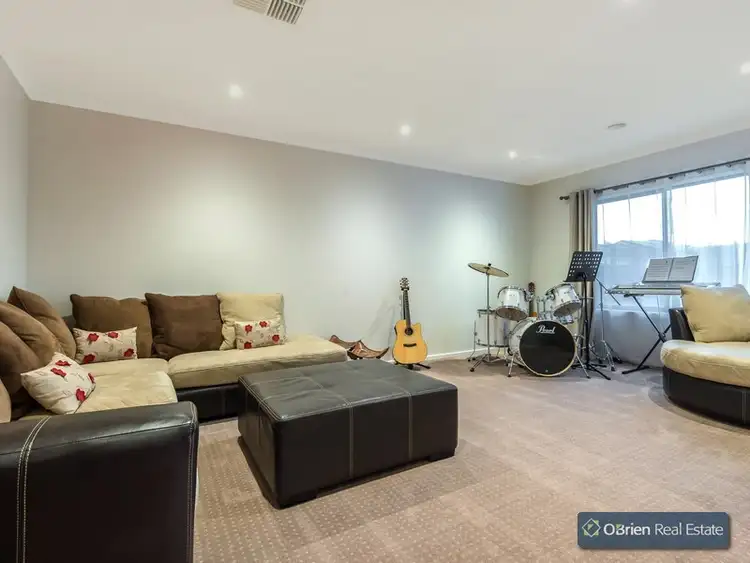 Fifth view of Homely house listing, 6 Blackberry Alley, Cranbourne North VIC 3977