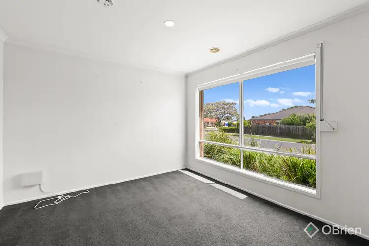 Second view of Homely house listing, 21 New England Way, Narre Warren VIC 3805
