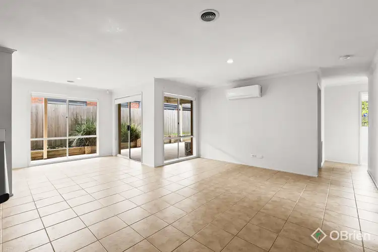 Fifth view of Homely house listing, 21 New England Way, Narre Warren VIC 3805