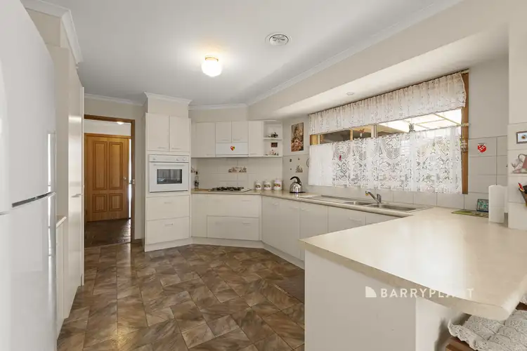 Third view of Homely unit listing, 2/11 Outlook Drive, Drouin VIC 3818