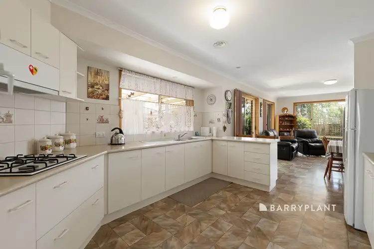 Fourth view of Homely unit listing, 2/11 Outlook Drive, Drouin VIC 3818