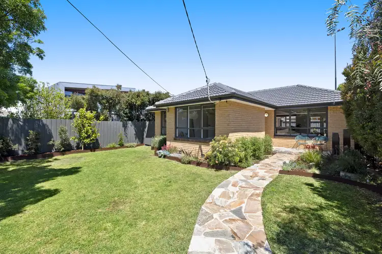 2 Ann Court, Aspendale VIC 3195