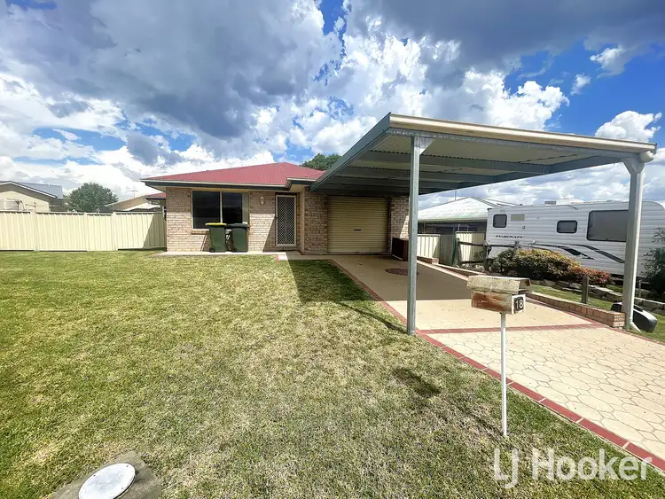 18 Libani Close, Inverell NSW 2360