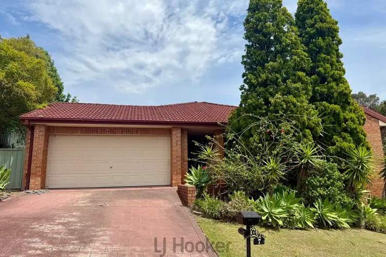 7 Defender Close, Marmong Point NSW 2284
