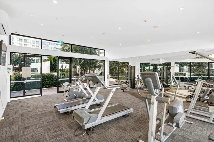 Fifth view of Homely apartment listing, 810/2 Discovery Point Place, Wolli Creek NSW 2205