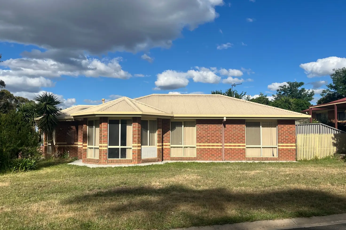 Main view of Homely house listing, 21 Ennor Place, Kangaroo Flat VIC 3555