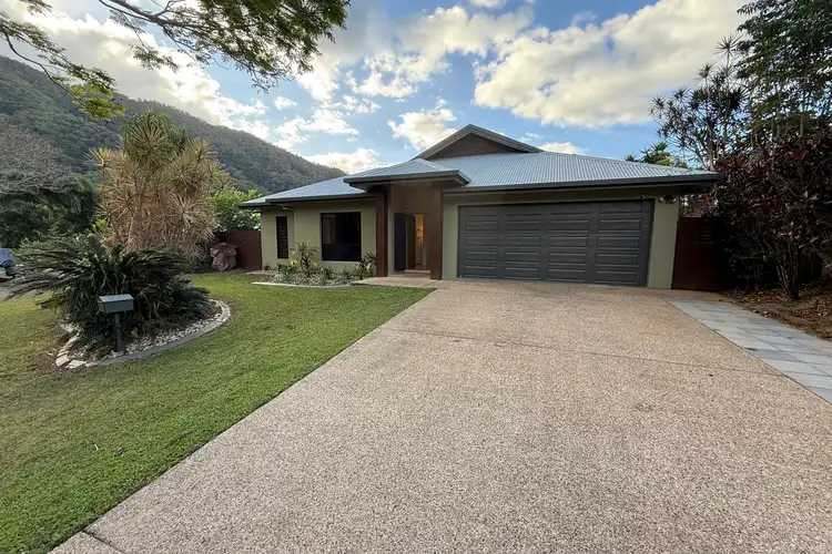45 Huntley Crescent, Redlynch QLD 4870