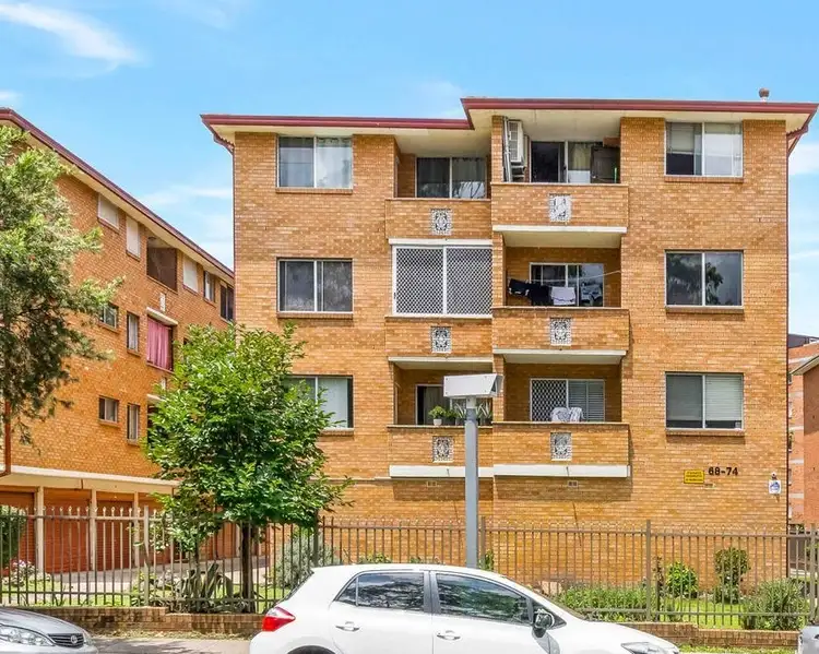 2/68-74 Bigge Street, Liverpool NSW 2170