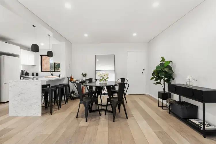 17/392 Port Hacking Road