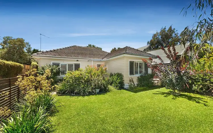 1/19 Thompson Street, Clayton VIC 3168