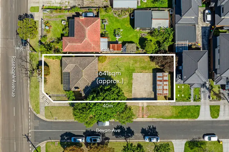 7 Rosebank Avenue, Clayton South VIC 3169