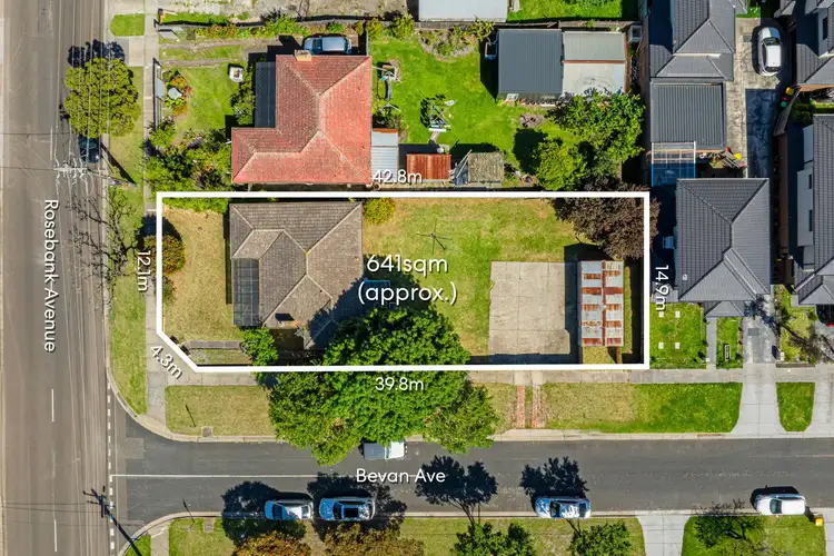7 Rosebank Avenue, Clayton South VIC 3169