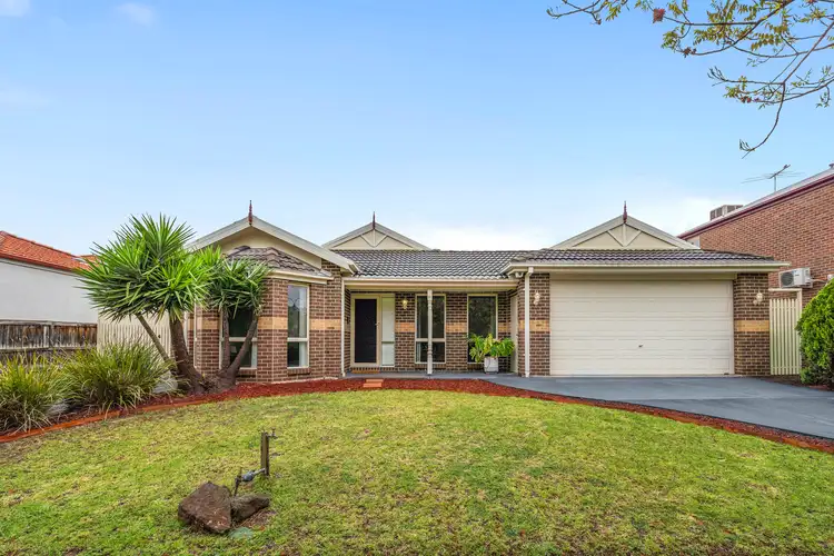 11 Watervale Boulevard, Taylors Hill VIC 3037