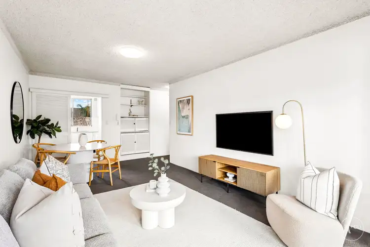 12/843-845 Anzac Parade