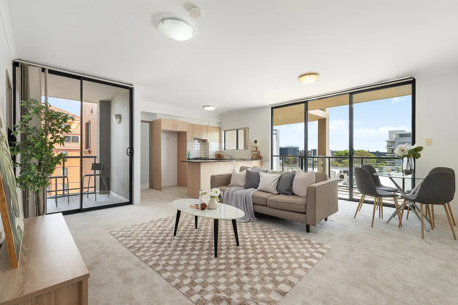 Main view of Homely unit listing, 18/52 Bay Street, Rockdale NSW 2216