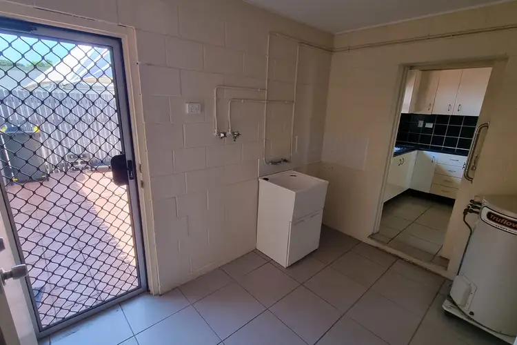 Sixth view of Homely unit listing, 2/2 Illuta Street, Rasmussen QLD 4815