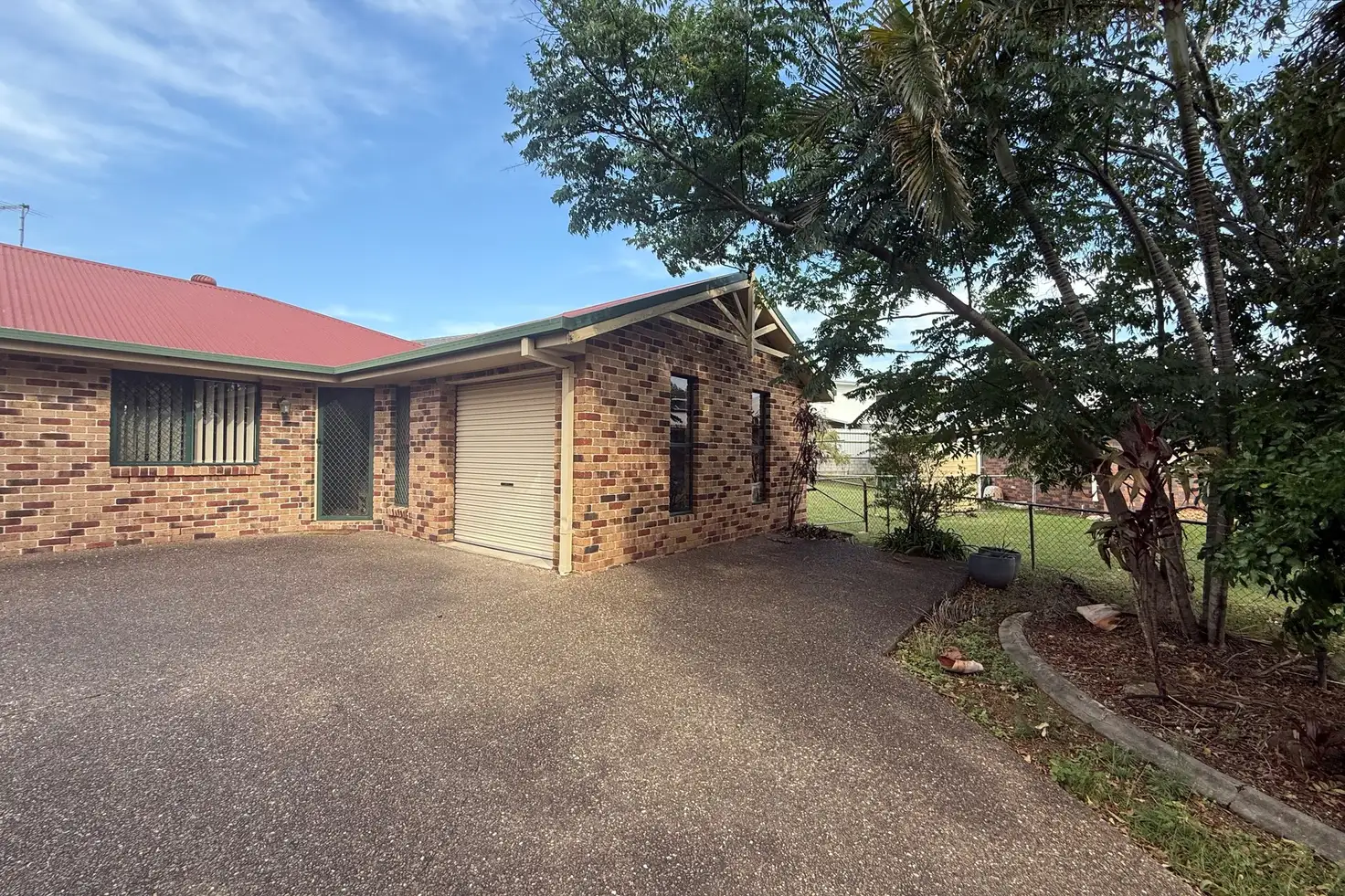 Main view of Homely semi-detached listing, 2/17 Mark Court, Raceview QLD 4305