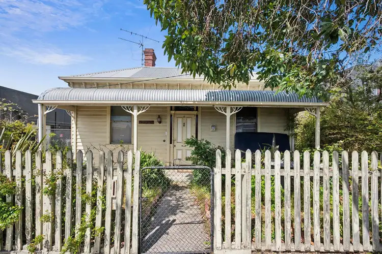 19 West Fyans Street, Newtown VIC 3220