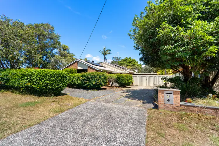 71 The Lakes Way, Forster NSW 2428