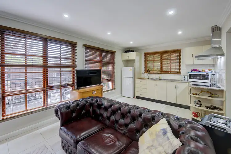 2/8 Hume Road, Lapstone NSW 2773