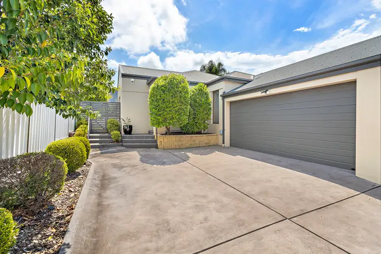 2/38A Russell Street, Balgownie NSW 2519