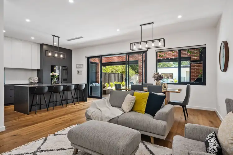 64A Upper Sturt Road