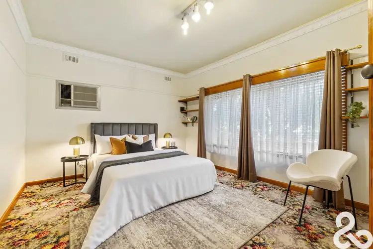 Fifth view of Homely house listing, 2 Mccasker Avenue, Reservoir VIC 3073