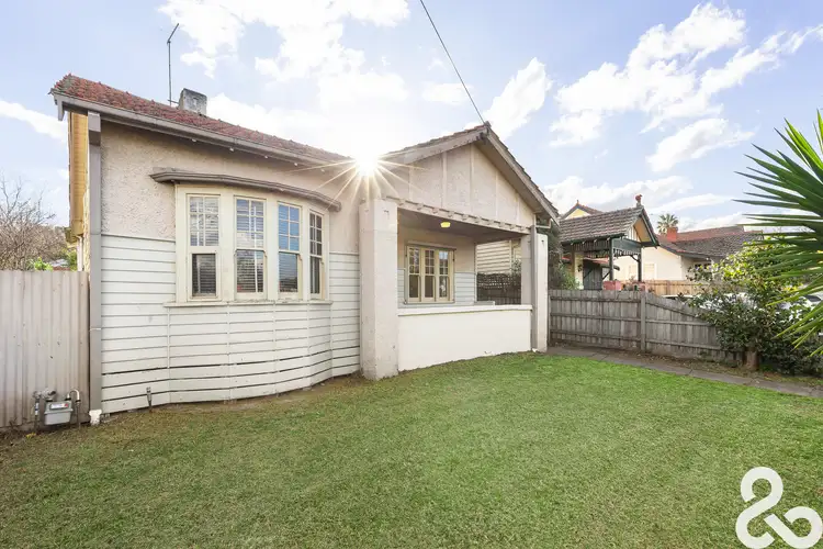 37 Shaftsbury Street, Coburg VIC 3058
