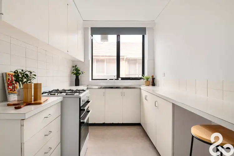 Sixth view of Homely apartment listing, 10/494 Glenferrie Road, Hawthorn VIC 3122