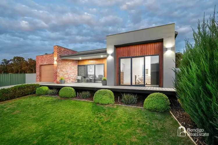 Second view of Homely house listing, 3 Amara Way, Kangaroo Flat VIC 3555