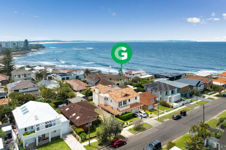 2/11 Rostrevor Street