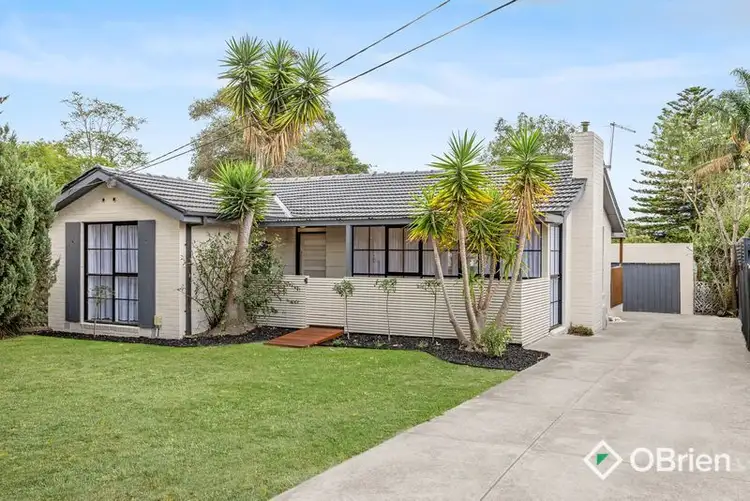 4 Merlin Court, Frankston VIC 3199