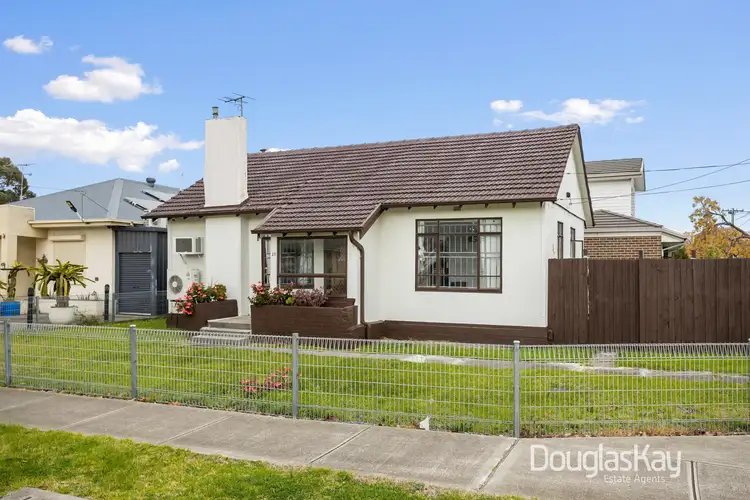 25 Hampden Street, Braybrook VIC 3019