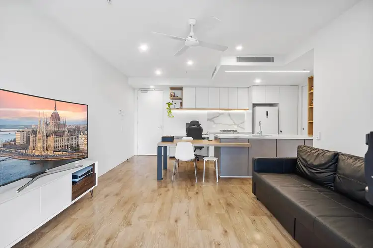 Third view of Homely apartment listing, 207/18 Duke Street, Kangaroo Point QLD 4169