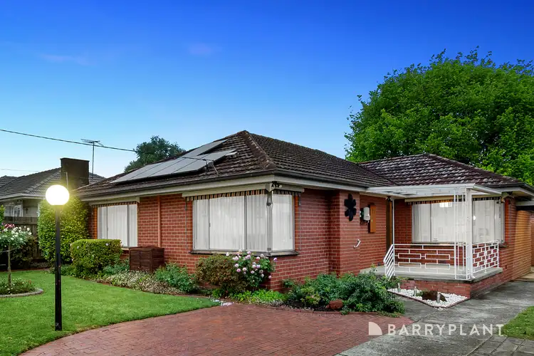 132 O'Connor Road, Knoxfield VIC 3180