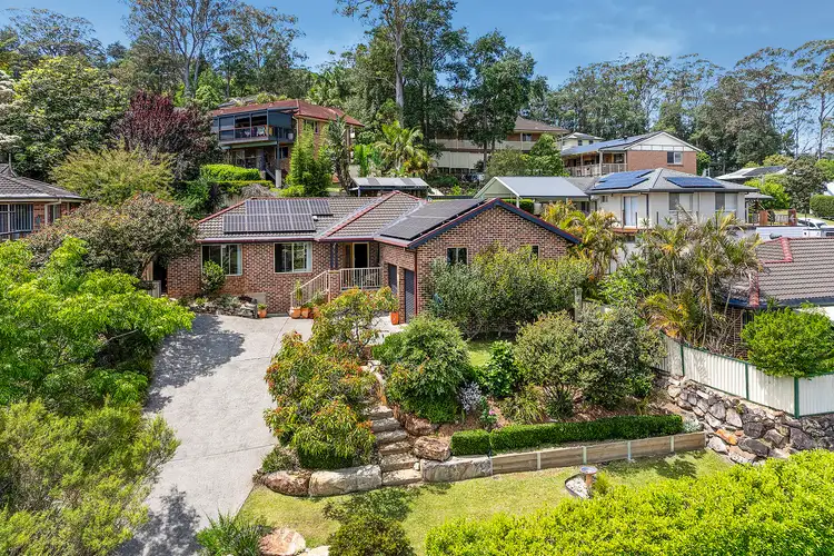 15 Pineridge Close, Lisarow NSW 2250