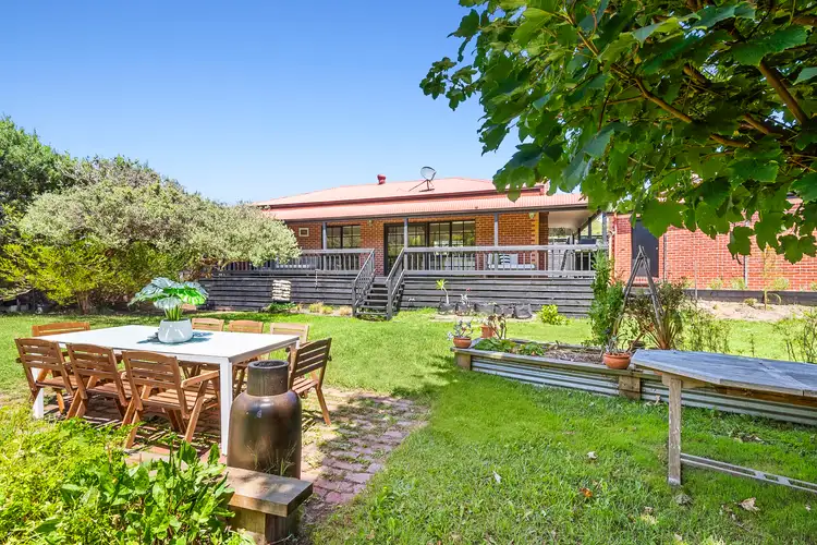 32 Avon Road, Rye VIC 3941