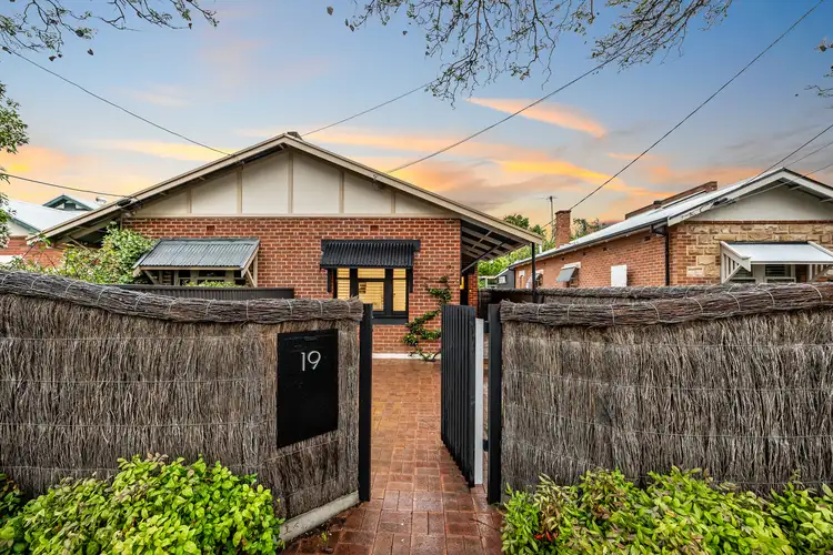 19 Fairmont Avenue, Black Forest SA 5035