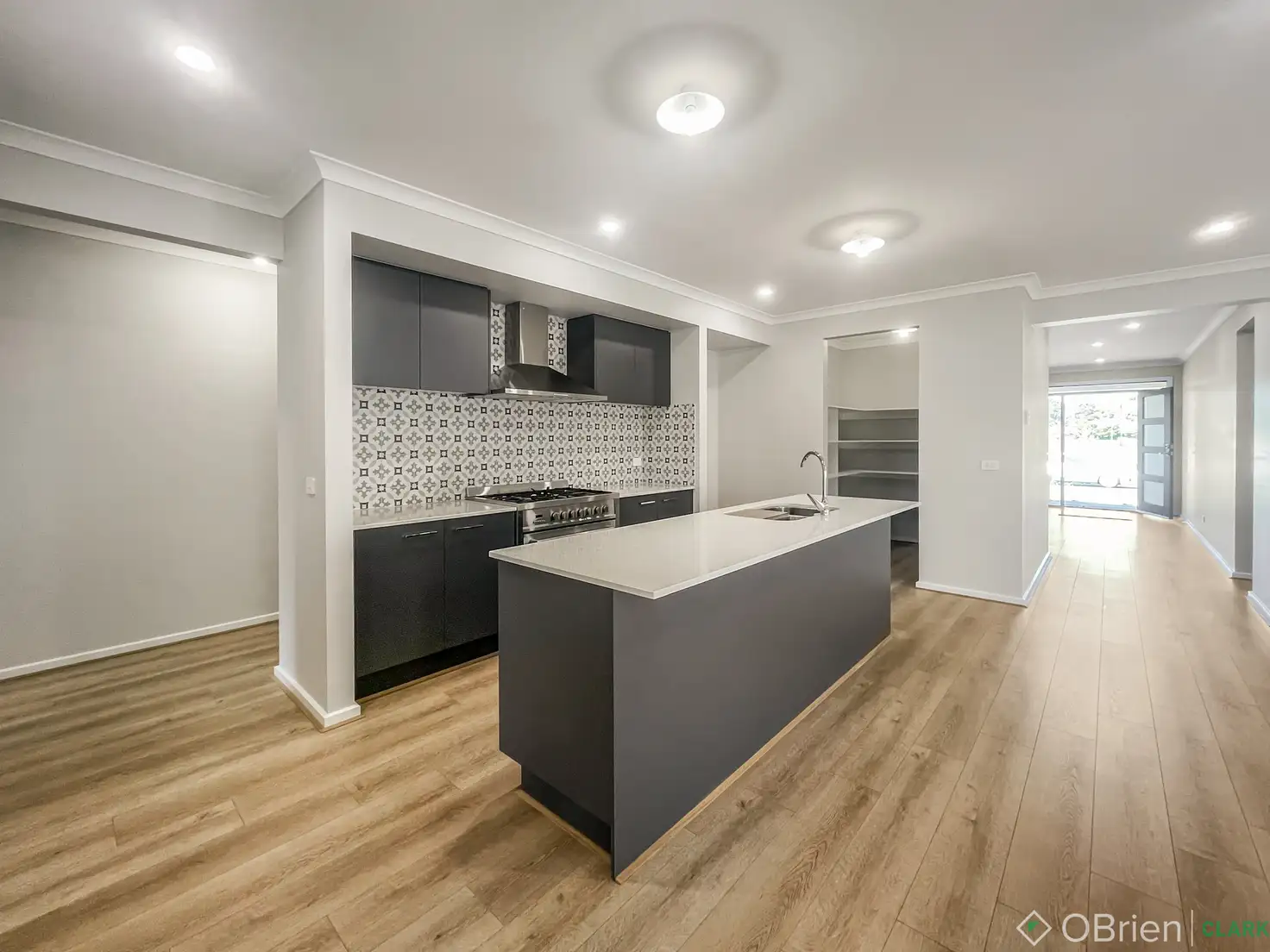 Main view of Homely house listing, 8 Meadowbrook Crescent, Warragul VIC 3820