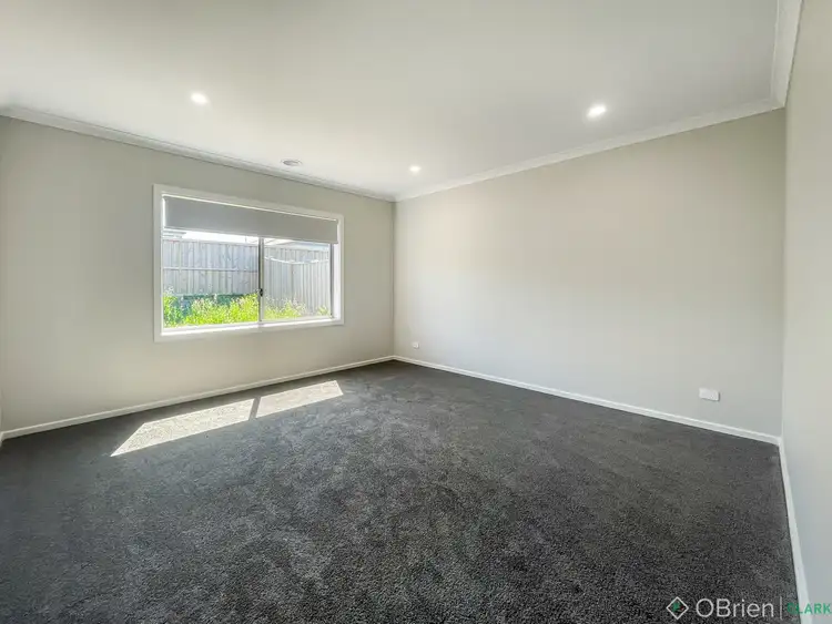 Fourth view of Homely house listing, 8 Meadowbrook Crescent, Warragul VIC 3820