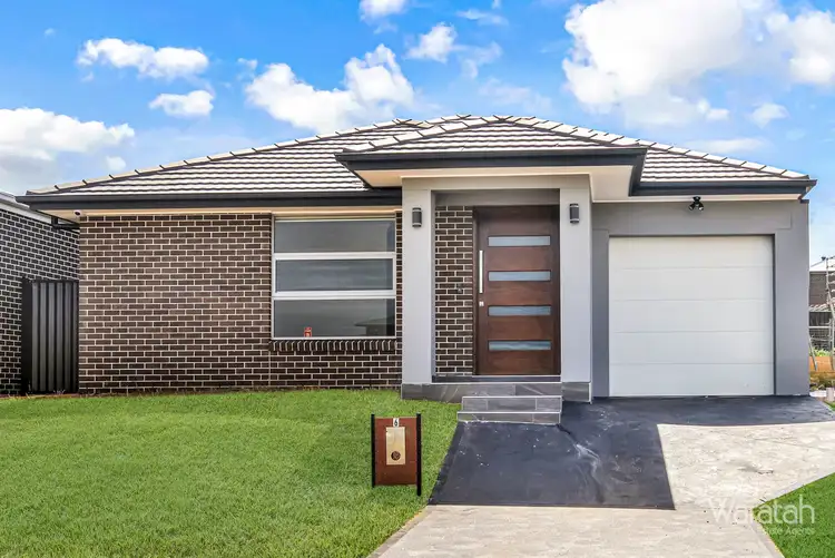 6 Hutt Street, Colebee NSW 2761