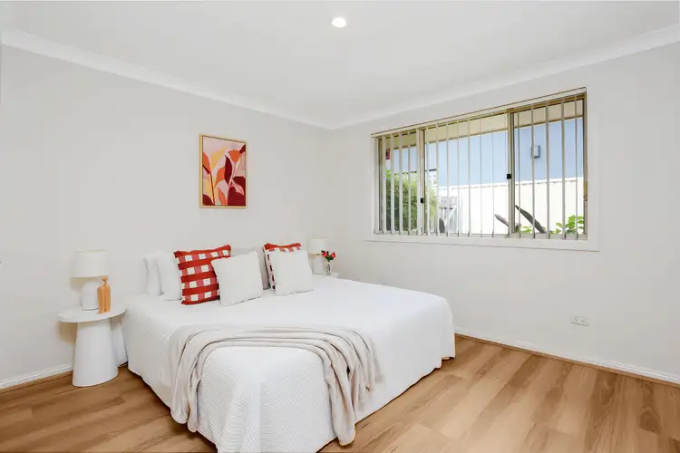 Sixth view of Homely villa listing, 4/31 Girraween Road, Girraween NSW 2145
