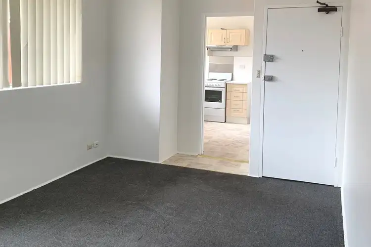 2/14 Willeroo Street, Lakemba NSW 2195