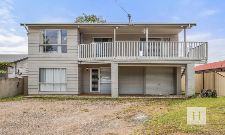 80 Catherine Street, Mannering Park NSW 2259