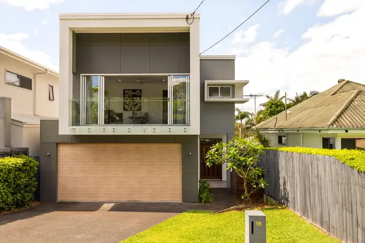 16 Aster Street, Cannon Hill QLD 4170