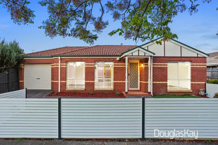 1/30 Forrest Street, Albion VIC 3020