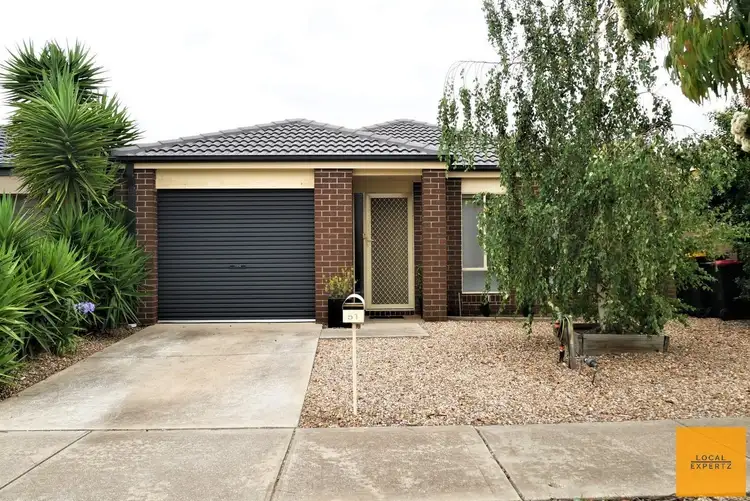 51 Peter Pan Crescent, Kurunjang VIC 3337